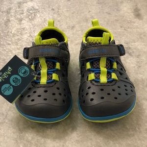 Phibians by Stride Rite toddler shoes